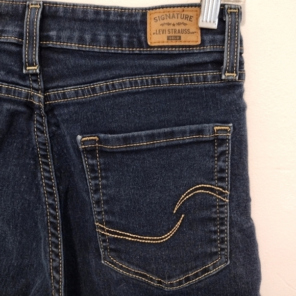 Signature by Levi Strauss - Mid Rise Skinny Jeans - Picture 9 of 14
